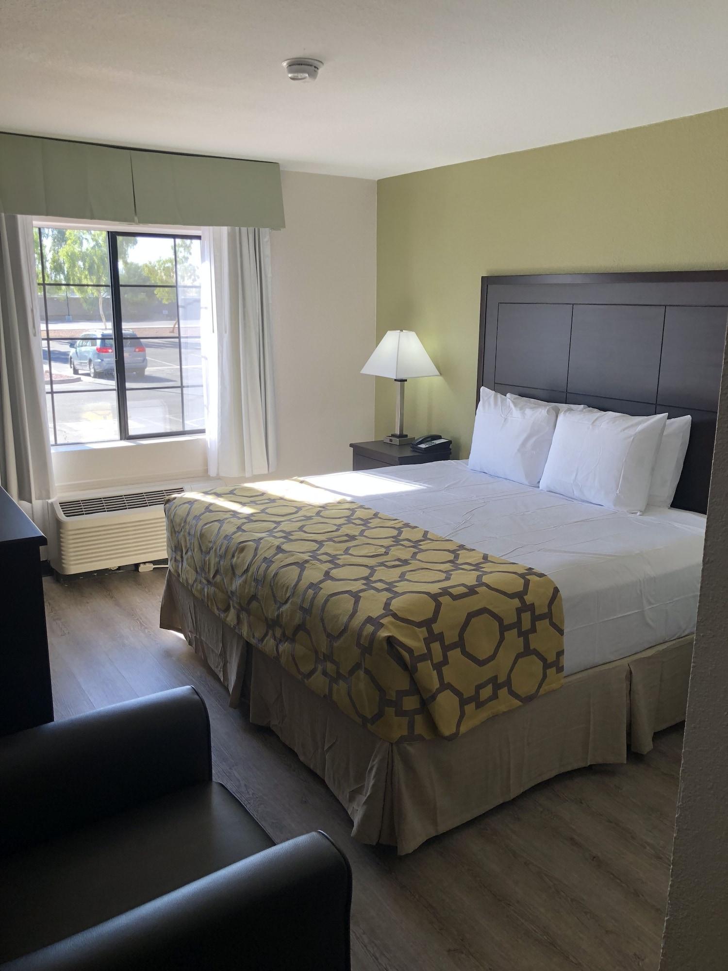 Baymont By Wyndham Phoenix I-10 Near 51St Ave Zewnętrze zdjęcie