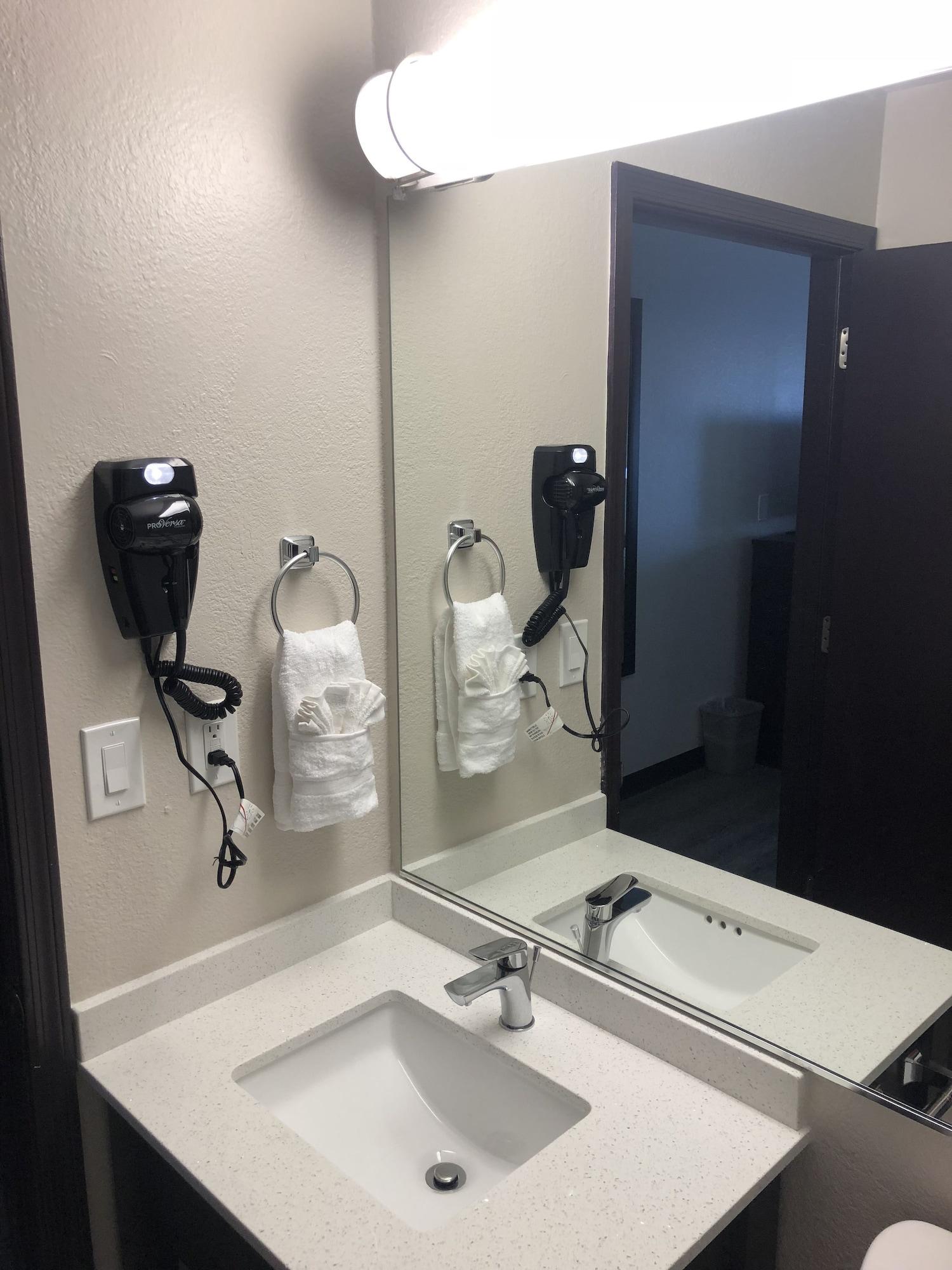 Baymont By Wyndham Phoenix I-10 Near 51St Ave Zewnętrze zdjęcie