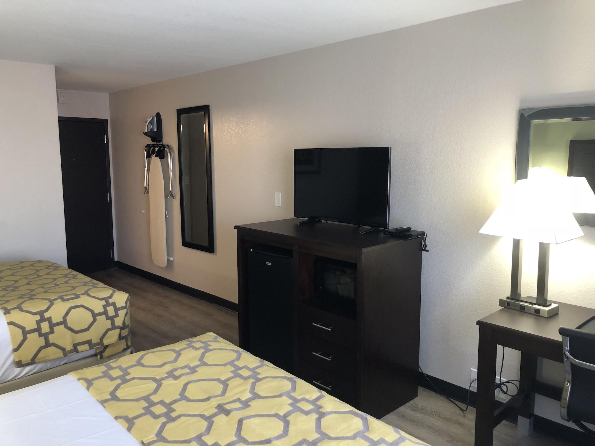 Baymont By Wyndham Phoenix I-10 Near 51St Ave Zewnętrze zdjęcie