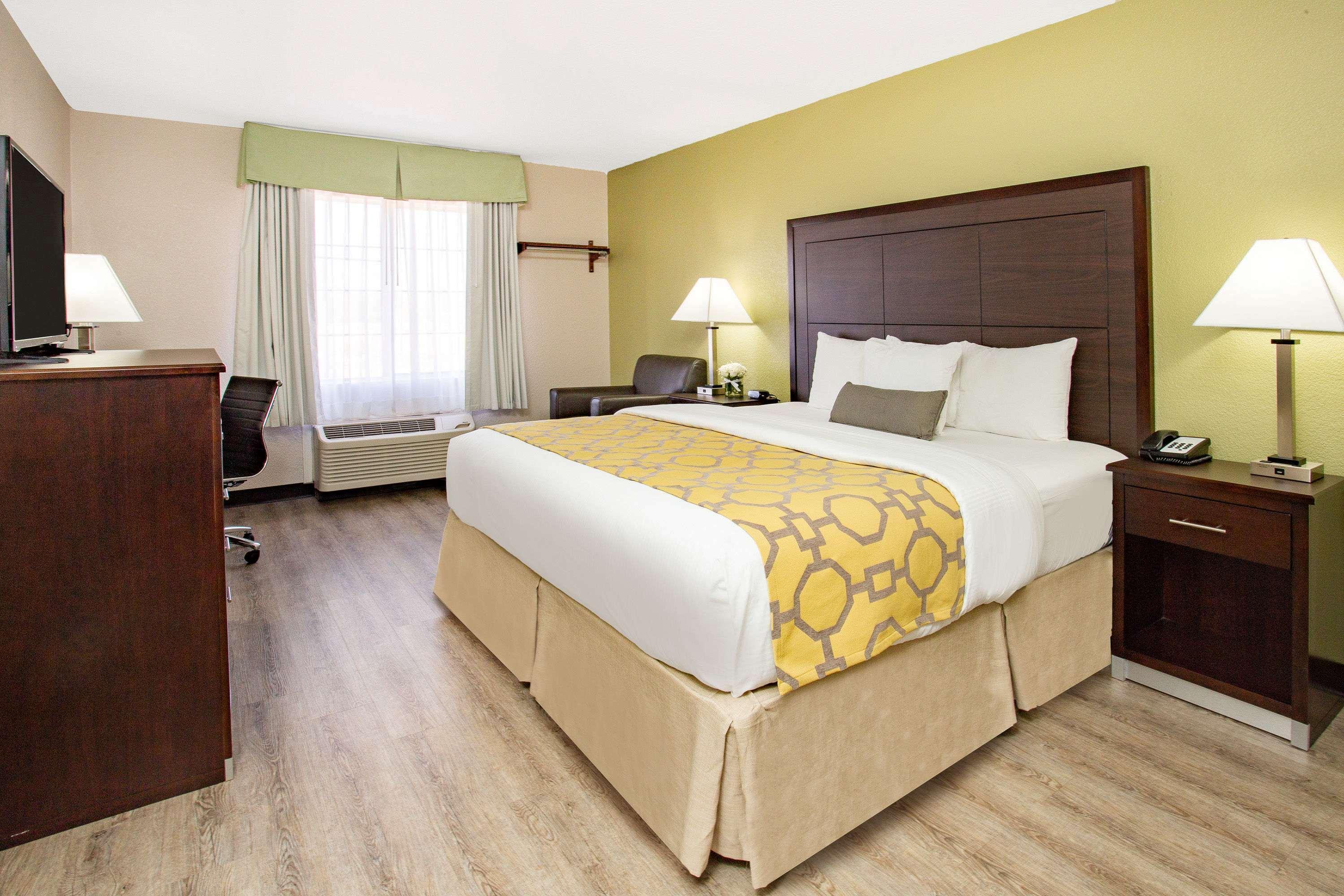 Baymont By Wyndham Phoenix I-10 Near 51St Ave Zewnętrze zdjęcie