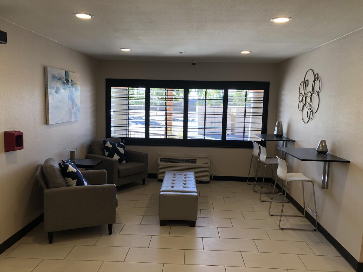 Baymont By Wyndham Phoenix I-10 Near 51St Ave Zewnętrze zdjęcie