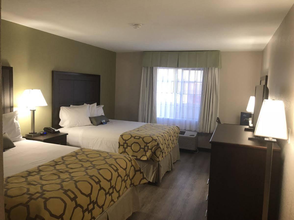 Baymont By Wyndham Phoenix I-10 Near 51St Ave Zewnętrze zdjęcie